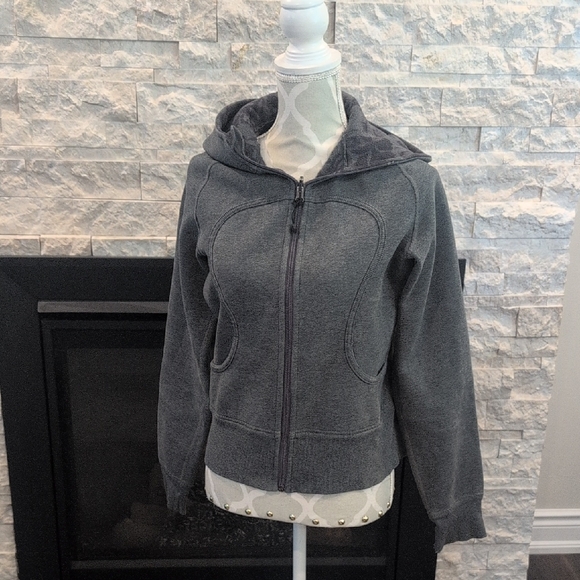 lululemon athletica Tops - Lululemon Vintage Grey With Inner floral Pattern Scuba Hoodie